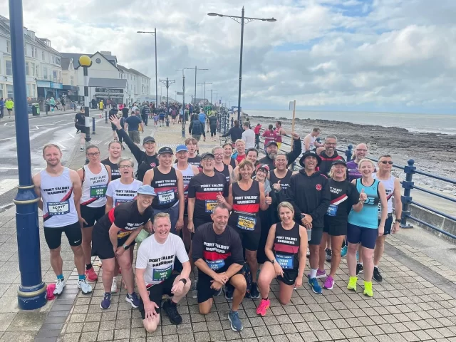 🔴⚪️⚫️ The Weekly Roundup 🔴⚪️ ⚫️

🏁 Porthcawl 10K
One of our Running Club Championship races and always a firm favourite in the calendar! With a buzzing atmosphere, a scenic coastal route, and strong club turnout, our runners did us proud once again. Well done to everyone who took part – from chasing PBs to supporting from the sidelines, your efforts made it a memorable day!

☀️ @run4allneath Summer 5K Series – Race 1
The opening race of the summer series saw a brilliant mix of friendly competition and local club spirit. Huge thanks to our friends at Run4All Neath for hosting such a well-organised and welcoming event!

🚴‍♀️ Bristol Standard Distance Aqua-Bike
A big shoutout to Mandy Town for taking on the Bristol Aqua-Bike event – fantastic effort combining both swim and cycle. A great achievement in a competitive field – well done Mandy!

🌊 Sharks Open Water Swim – Port Eynon Bay
Well done to our members who took part in this popular open water swim. Port Eynon Bay provided a stunning (and slightly chilly!) backdrop – great to see so many PTH athletes embracing the challenge!

⭐️ Shoutout to @parkrunuk highlights: 

🅿️ in Gnoll: 
🥈 for Wes Sheldon 

🅿️ in Maesteg: 
🥉 for Tom Rees-Gralton

✈️ in stonehouse we saw Dan Walton, in Haverfordwest we saw David Eagle and in Parc Coed Gwilym we saw Kathryn Cunningham. 

Share your activities from last week if we missed them! 👇✌🏻
•
•
•
•
#ironmantriclub #triathlonclub  #teampth  #ptharriers #weswimweridewerun #welshtri #welshathletics #brittri #southwalesrunning #runnersofinstagram #tricommunity #running  #fitness #runningmotivation #instarunners #training #sport #workout  #instarunner #fitnessmotivation #runningcommunity #triathlon #runnersworld #ukrunchat