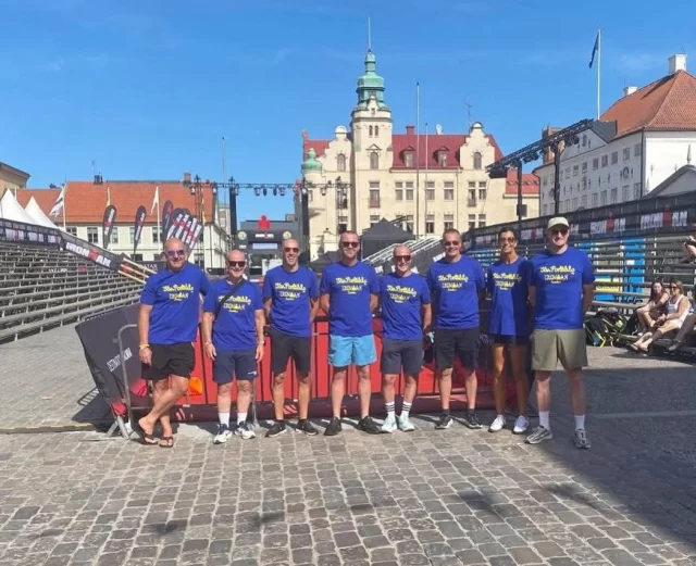 🔴⚪️⚫️ The Weekly Roundup 🔴⚪️⚫️

🌍 Big Weekend in Scandinavia 🌍
🇸🇪 Ironman Kalmar – Rogan Matthews, Richard Walton, Lee Adams, Steve Robinson, Tim Hubbard, Julian Phillips & Lesley Mainwaring smashed the legendary course – 2.4mi swim, 112mi bike + marathon 💪👏

🇩🇰 Ironman Copenhagen – Huge well done to Ian Saunders & Stephen Crook for conquering Copenhagen’s iconic course – swim, bike, run and atmosphere to remember! 🔥

🌲 ITERA Adventure Race – Zoe Davies took on one of the most extreme multi-sport challenges! 300km of kayaking, trekking & MTB through Cairngorms ⛰️. Finished in 69hrs – insane endurance 👏

🌊 Porthcawl Aquathlon – Swim cancelled, became a 5K – our athletes adapted brilliantly 👏

🏔 @beastofbryn –
🥈 Female – Ffion Davies
🥉 Male – Sam Hodge

🏆 Age Cat Podiums:
🥇 Joe O’Shea, Emma Colwill, Gareth Poston, Nigel Barnes
🥈 Rebekah Reid, Andrew Davies, Roger Jones
🥉 Thomas Evans, Rob Murray, Sharon David

🔥 Chepstow 10K – Hot conditions! Stephan Wilcox 🥇 & Nicola Wilcox 🥈 in age cats.

⚡️ Trihard 5K on the Bay – Super quick times all round!

@parkrunuk Highlights 
🅿️ Ystalyfera – Chris Bowen 🥇, Wayne Griffiths 🚨PB
🅿️ Parc Coed Gwilym – Ben Peever 🥈, Rosie Courts, Claire Williams & Bethan Thomas 🚨PBs
🅿️ Maesteg – Denise Cotterell 🚨PB
✈️ Shoutouts to David Eagle (Cardiff), Mat Jones (Worcester), Sarah Mitchell (Penallta), Clare Phillips & Alex Williams (Sandy Water).

🙌 Another incredible week – if we missed you, drop your highlights below 👇✌🏻

•
•
•
#ironmantriclub #triathlonclub #teampth #ptharriers #weswimweridewerun #welshtri #welshathletics #brittri #southwalesrunning #runnersofinstagram #tricommunity #running #fitness #runningmotivation #instarunners #training #sport #workout #instarunner #fitnessmotivation #runningcommunity #triathlon #runnersworld #ukrunchat