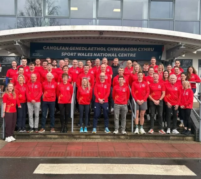 🔴⚪️⚫️ The Weekly Roundup 🔴⚪️⚫️

🏴󠁧󠁢󠁷󠁬󠁳󠁿 Team Tri Cymru 2026 Announcement 🏴󠁧󠁢󠁷󠁬󠁳󠁿 

Triathlon Cymru has announced its 2026 team this weekend and Port Talbot Harriers & AC are proud to have SIX athletes selected 👏

A huge congratulations to:

Paul Bennet
Anthony Holling
Cathryn Williams
Mikey Davies
Mike Hayden
Carolyn Hayden

Three of our athletes attended the National Sports Centre in Cardiff for the official kit presentation a brilliant occasion and a proud moment for the club 🔴⚪⚫

An incredible achievement by you all and fully deserved!

🏊‍♂️🚴‍♂️🏃‍♂️

Super Sub 60

A fantastic charity event in aid of Marie Curie took place at @aberavonleisure_fitness . The challenge consisted of a 400m pool swim, a dash through the centre to complete a 15K bike, before finishing with a 3K treadmill run.

Brilliant effort from everyone involved for such a great cause 👏

⭐️ Shoutout to some of our @parkrunuk highlights: 

🅿️ in Swansea: 
🥈 for Ffion Davies

🅿️ in Gnoll: 
5️⃣0️⃣ Parkrun runs at Gnoll celebration for Julie Wilkins
🚨 course PB for Bethan Williams. 

✈️ in Pirrama we saw Michael and Kathryn Kearney, In Maesteg we saw Alun Cox, in Cheltenham we saw Dean Price and Donna Evans, in Barry Island we saw Abigail Simmons, in Berkeley Green
we saw Dan Walton, in Sandy Water we saw Jonathan Gibbs.

Share your activities from last week if we missed them! 👇✌🏻
•
•
•
•
#ironmantriclub #triathlonclub  #teampth  #ptharriers #weswimweridewerun