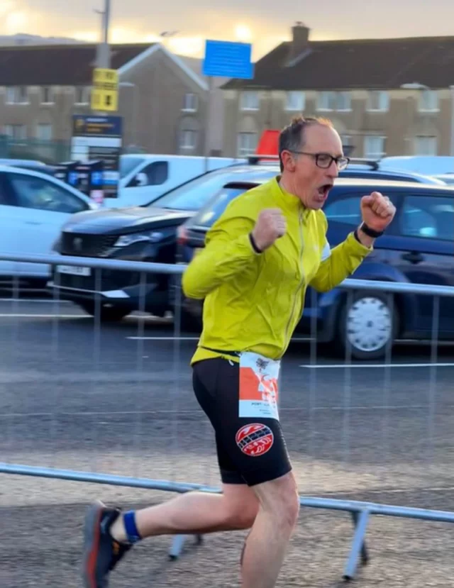 🔴⚪️⚫️ The Weekly Roundup 🔴⚪️⚫️

🐣 Aberavon Super Sprint Triathlon
Our event kicked off the tri season on Easter Sunday 💪

Brilliant to see so many athletes take on their first ever triathlon, alongside great support from clubs across the region 🙌

Huge thanks to Race Director Craig Williams, all our amazing marshals & volunteers, plus @aberavonleisure_fitness & Reel Cinema 👏

📸 Big shoutout to Vanessa Baker & @theamay_xx please tag them in your photos!
⭐️ parkrun highlights

🅿️ Swansea parkrun
🚨 Course PB for Mike Launder

🅿️ Maesteg parkrun
🥉 Tom Rees-Gralton

✈️ parkruns further afield

Quakers Walk – Rhian Powell
Oxford – Kathryn Cunningham
Richmond – Kathryn Cardy
Teifi Marshes – Jonathan Gibbs
🥈 Ffion Davies
🥉 Mikey Davies
Haverfordwest – Jackie & Peter Richards
Upton Court – Abigail Simmons
Ystalyfera – 🚨 Course PB for Vickie Humber
Parc Coed Gwilym – 🚨 Course PB for Sarah Mitchell
Dolgellau – Garry Evans & Rhiannon Cross

Great to see the club represented far and wide once again!

👇 If we’ve missed your run, race or achievement, drop it in the comments below!

#teampth #ptharriers #triathlon #parkrun #runningclub