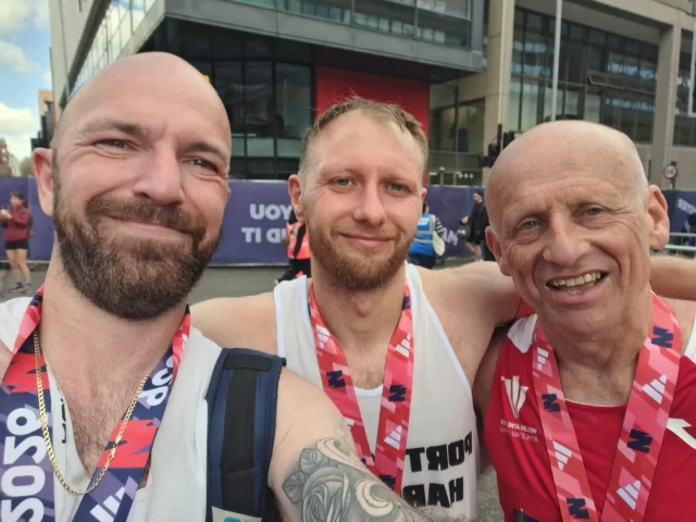 🔴⚪️⚫️ The Weekly Roundup 🔴⚪️⚫️

Another big weekend for #TeamPTH with strong performances across the marathon distance and beyond 💪

🏃 Manchester Marathon
Huge well done to Scott, Roger, Jamie, Olivia & Amber taking on the 26.2 👏

🏃 Newport Marathon Festival
🔥 Marathon – Nathan Launchbury-Jones, Ben Phillips, Ryan Cooper, Jonathan Rawlinson, Richard Clarke & Stuart Williams
💪 Half – Rhodri Lewis-Long, Simon Short & Issac Atherley
⚡ 10K – Mark Snatchford, Sharon Rosser, Rosie Graham & Ian Radmore

🚴 Amman Valley Sprint Tri
Great racing from all our athletes — well done everyone!

⭐️ @parkrunuk highlights

🅿️ Swansea – 🎉 25 parkruns for Rebekah Reid
🅿️ Gnoll – 🎉 25 parkruns for Laura Kennedy

✈️ Also spotted: Holbrooks, Merthyr, Grangemoor & Cardiff 👏

👇 Let us know if we missed you!

#teampth #ptharriers #marathon triathlon