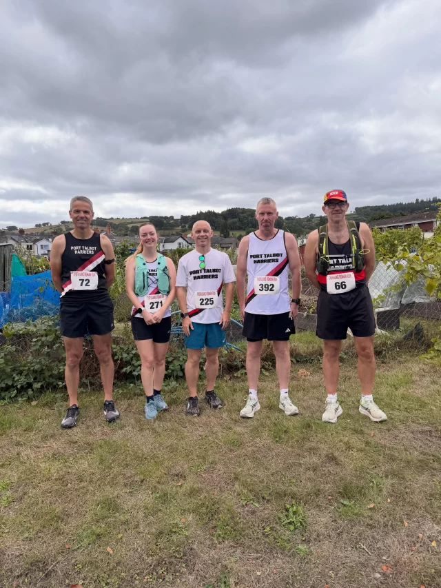 🔴⚪️⚫️ The Weekly Roundup 🔴⚪️⚫️

🏃‍♂️ Roman Run

A tough 16.4 mile challenge through the Brecon Beacons, with over 2,000ft of elevation as the route made its way from Brecon to Merthyr.

Well done to Rachel Monks, Mike Launder, Steve Williams, Nigel Crawford and Andrew Davies for taking on the challenge! 👏🏻

🏃 Cardiff 10K

A big well done to all our Harriers who took on the Cardiff 10K! Some great running, plenty of strong performances and some fantastic PBs along the way. 👏🏻🔥

🏃 Run4All Summer 5K Series

Well done to everyone from #TeamPTH who took part in the Run4All Summer 5K Series! A special shout-out to Scott Elvins, who took an excellent 3rd place! 🥉👏🏻

🏊🚴🏃 Triathlon y Bala

Another great turnout at Llyn Tegid for Triathlon y Bala, with Stephen Crook, Tim Allen, Jill Peacock, Chloe Morgan, Mike Hayden and Carolyn Hayden taking on the standard and sprint distances.

A special well done to Mike Hayden and Stephen Crook who finished 3rd in their respective age groups overall in the Welsh Super Series! 👏🏻🔥

⭐️ Shoutout to some of our @parkrunuk highlights: 

🅿️ in Parc Coed Gwilym
🥇 for Rhodri Lewis-Long 
🥈 for Rebekah Reid
🚨 Course PB’s for Paul Jelley, Chris Noble and Geoffrey Bradley. 

🅿️ in Maesteg
🥉 for Alun Cox

✈️ in Victoria Park we saw Kathryn Cunningham, in Lake Joondalup we saw Gemma Jenkins, in Burnham-on-Crouch, we saw Peter Richards, in Brynaman we saw Alyssa Staley and in Mansfield we saw Lauren Williams. 

Share your activities from last week if we missed them! 👇✌🏻
•
•
•
•
#teampth #ptharriers #multisportclub #triathlon